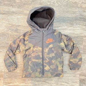 Toddler boy Nike camo coat size 3T